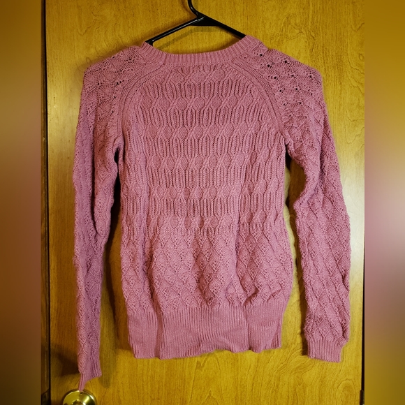 Preswick & Moore Mauve Sweater - Picture 2 of 3